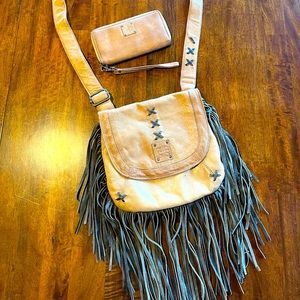 STS Ranchwear Women's Daydreamer Crossbody & Wallet